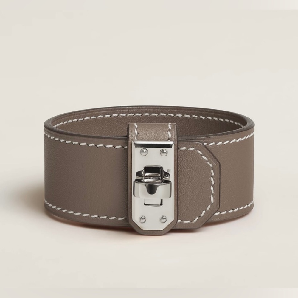 BNIB Hermes Kelly Twist Leather Bracelet Small Model in size T1 XS